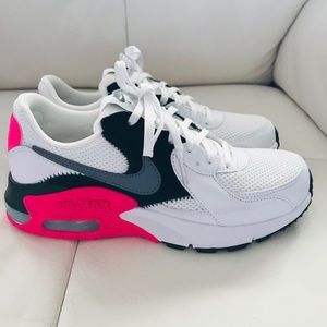 Brand New Womens Nike AirMax